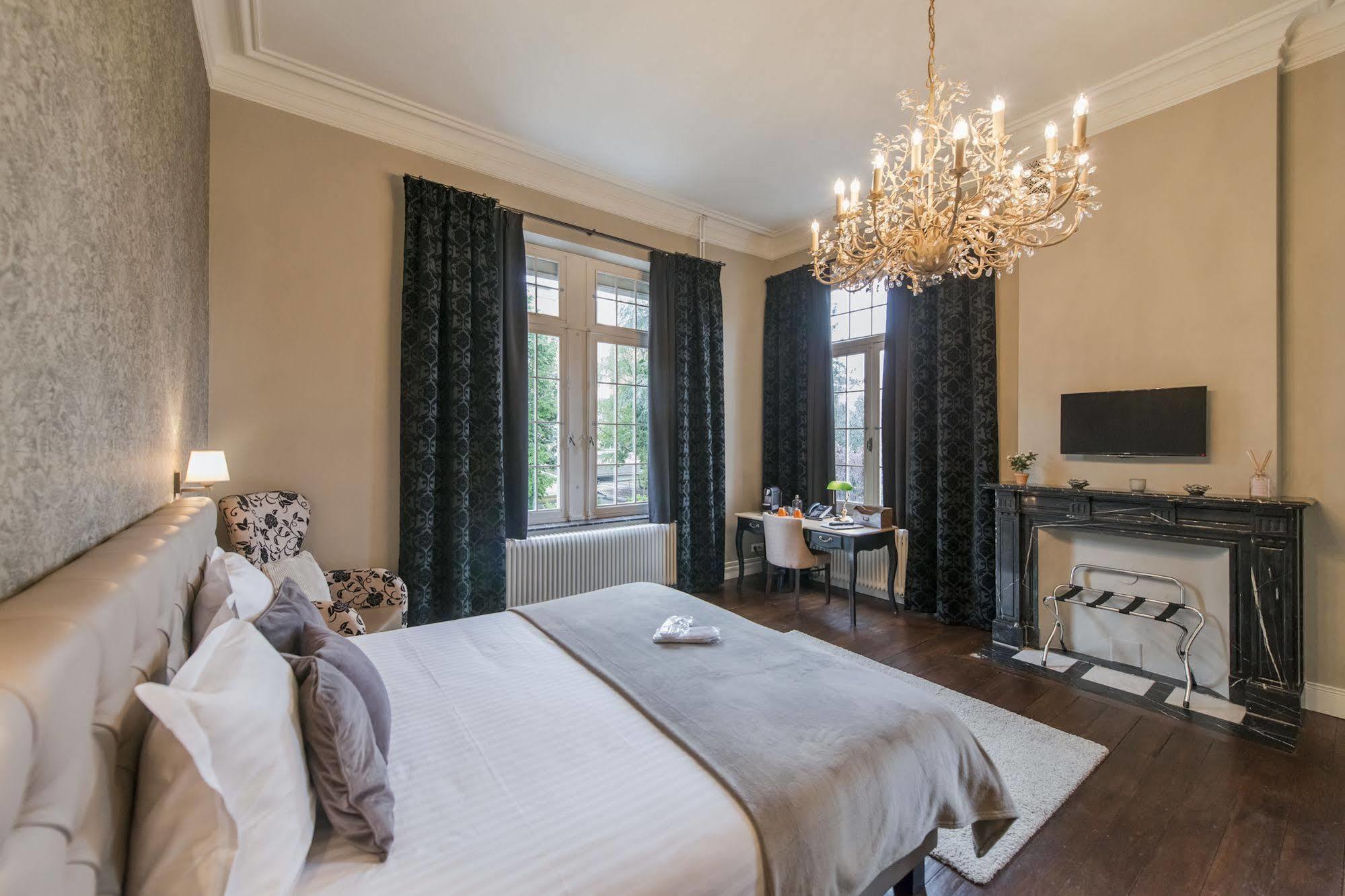 Boutique Hotel Huys van Steyns Tongres Extérieur photo
